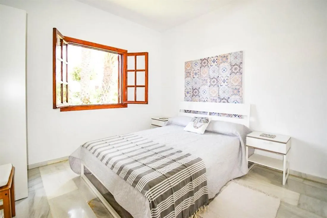 Villa Bahia Azul إِستيبونا بيت للعطل