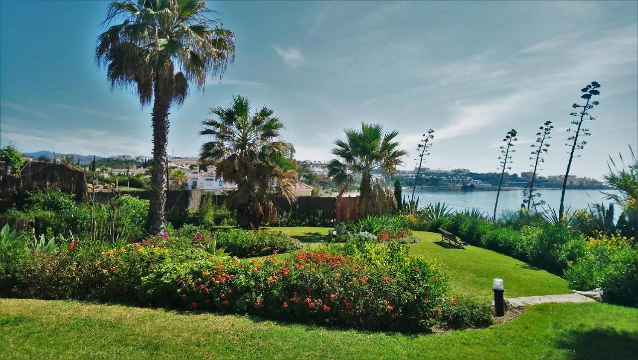 Villa Bahia Azul إِستيبونا