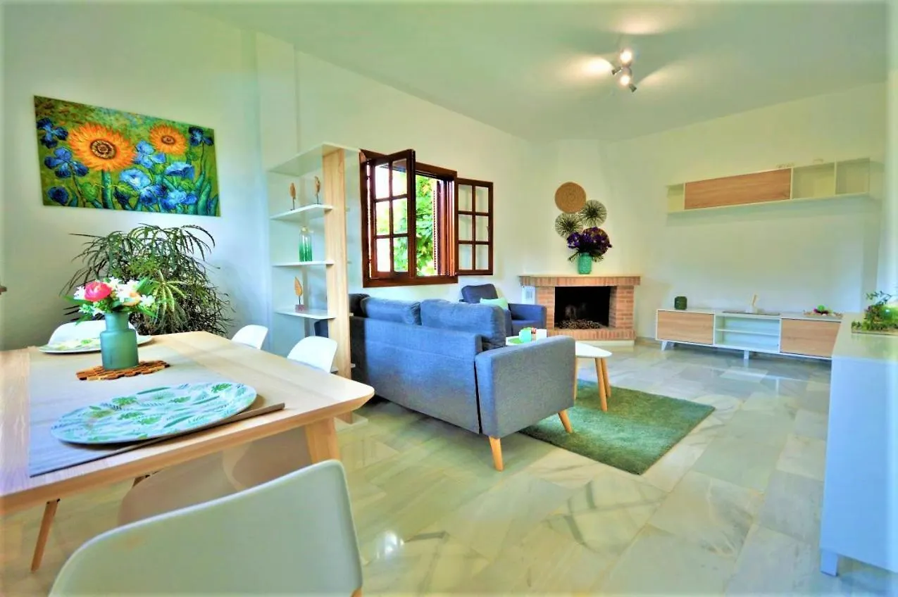 بيت للعطل Villa Bahia Azul إِستيبونا